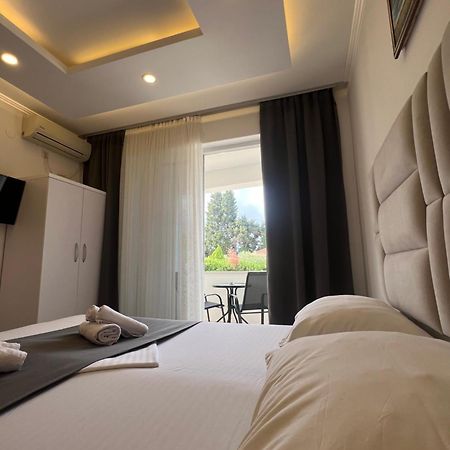 Apartments Fati & Flori Ulcinj Ngoại thất bức ảnh