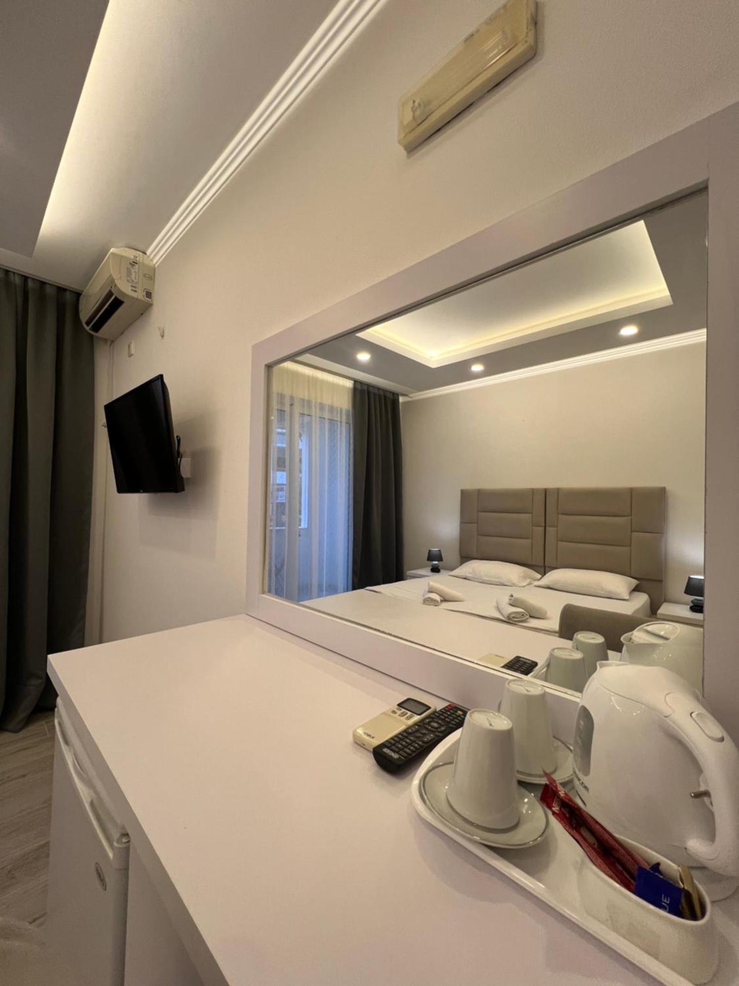 Apartments Fati & Flori Ulcinj Ngoại thất bức ảnh