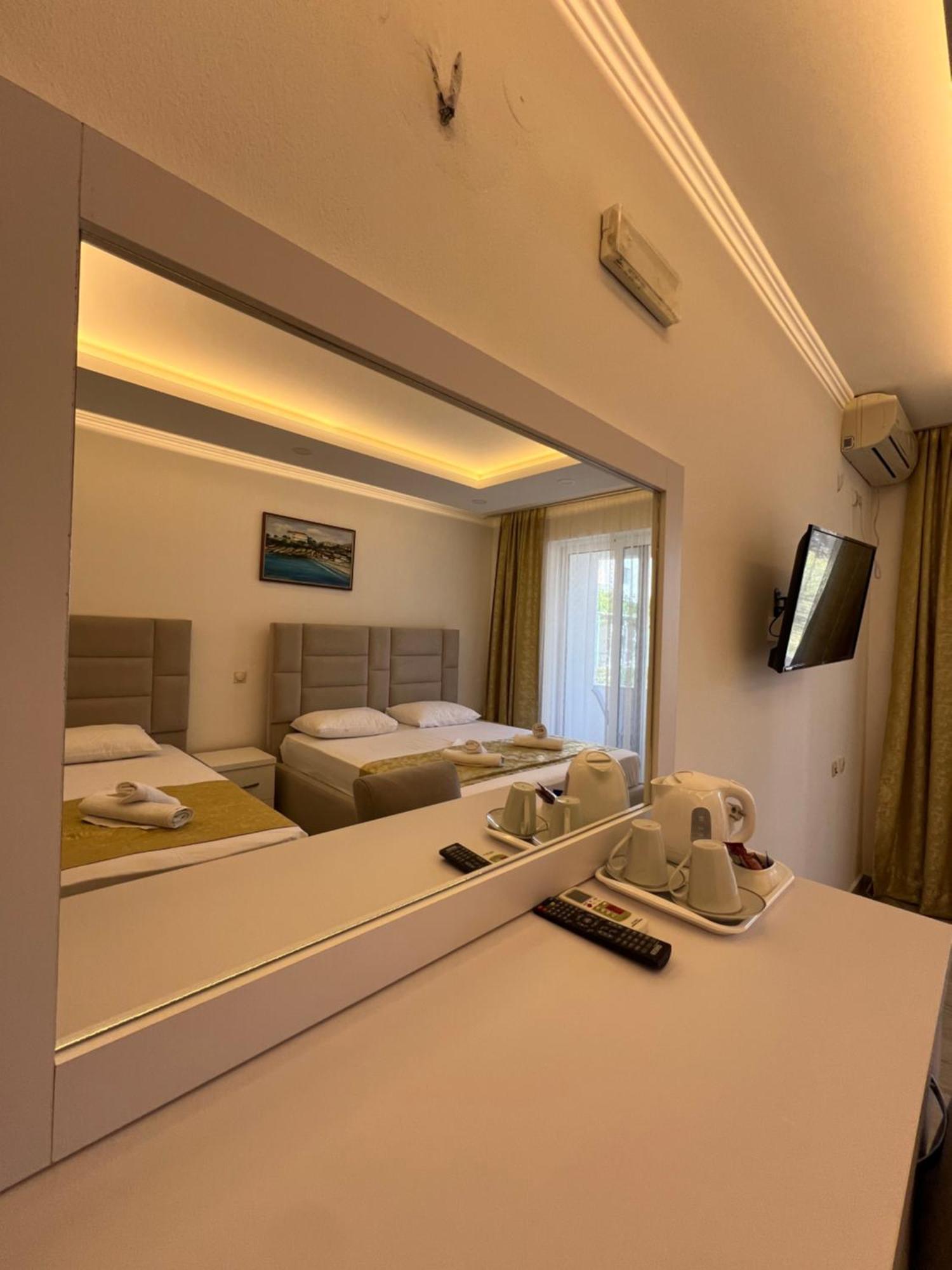 Apartments Fati & Flori Ulcinj Ngoại thất bức ảnh